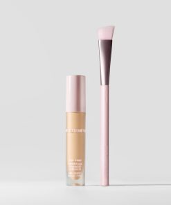 Kylie Cosmetics Power Plush Concealer & Brush Duo